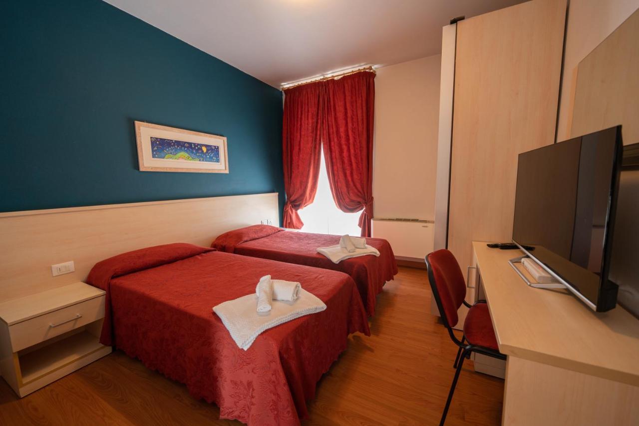Hotel Break House Ristorante Террануова-Браччолини Экстерьер фото