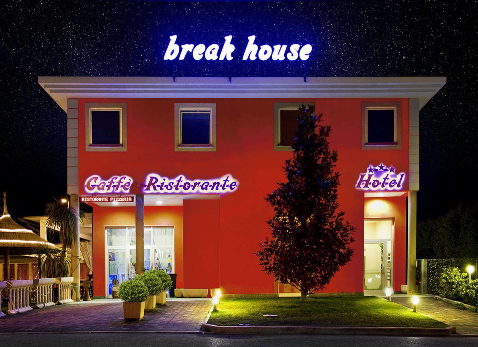 Hotel Break House Ristorante Террануова-Браччолини Экстерьер фото